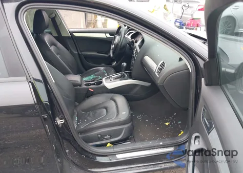 2010 Audi A4 2.0T Premium z USA, uszkodzony, nr VIN WAUBFAFL6AN031172